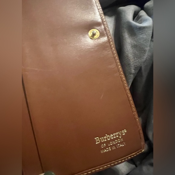 Burberry’s Wallet - Picture 6 of 8